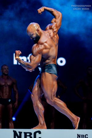 CLASSIC PHYSIQUE 178